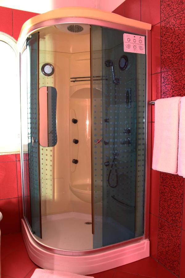 Theranda Boutique Hotel Tirana Zewnętrze zdjęcie