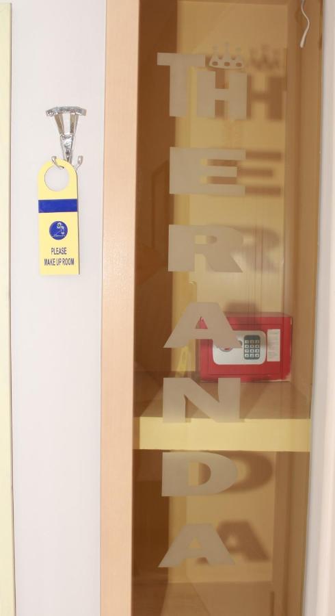 Theranda Boutique Hotel Tirana Zewnętrze zdjęcie