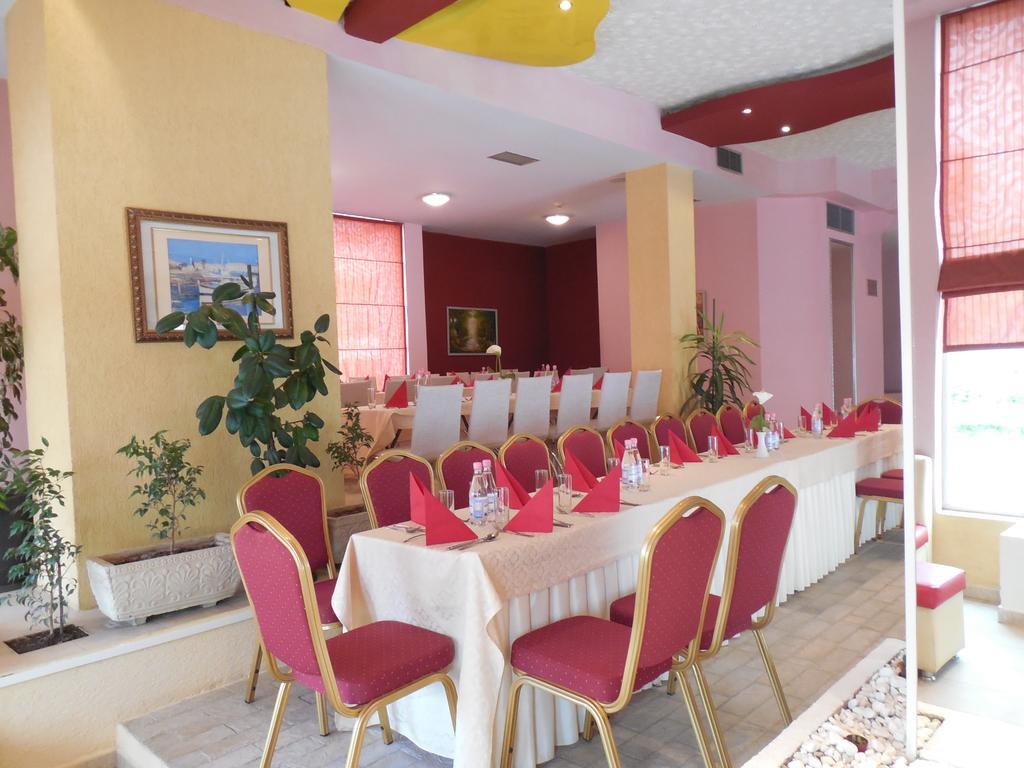 Theranda Boutique Hotel Tirana Zewnętrze zdjęcie