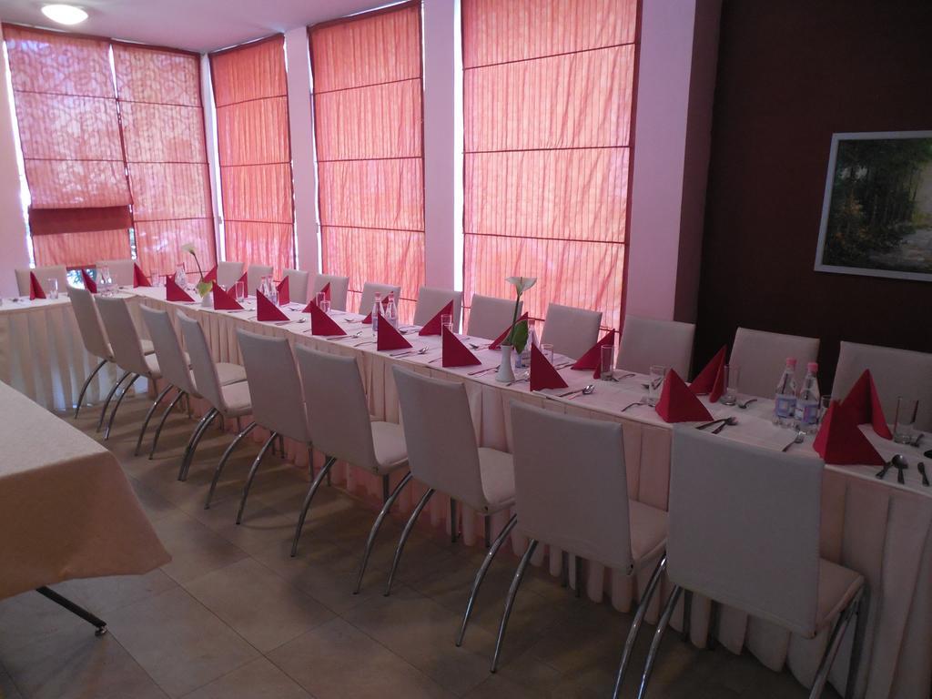 Theranda Boutique Hotel Tirana Zewnętrze zdjęcie