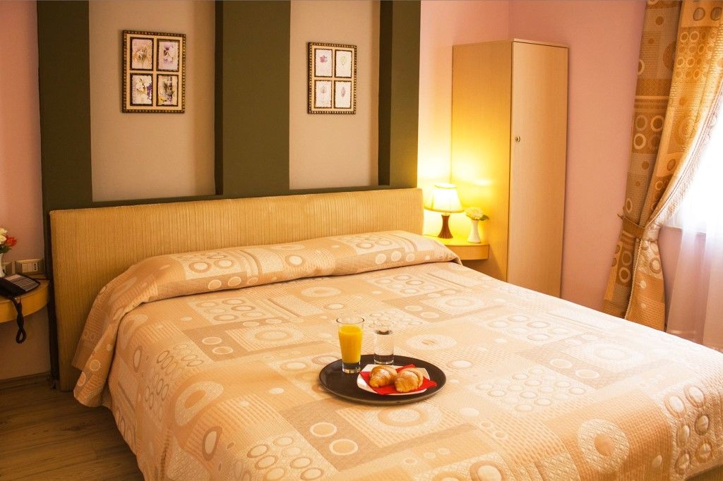 Theranda Boutique Hotel Tirana Zewnętrze zdjęcie